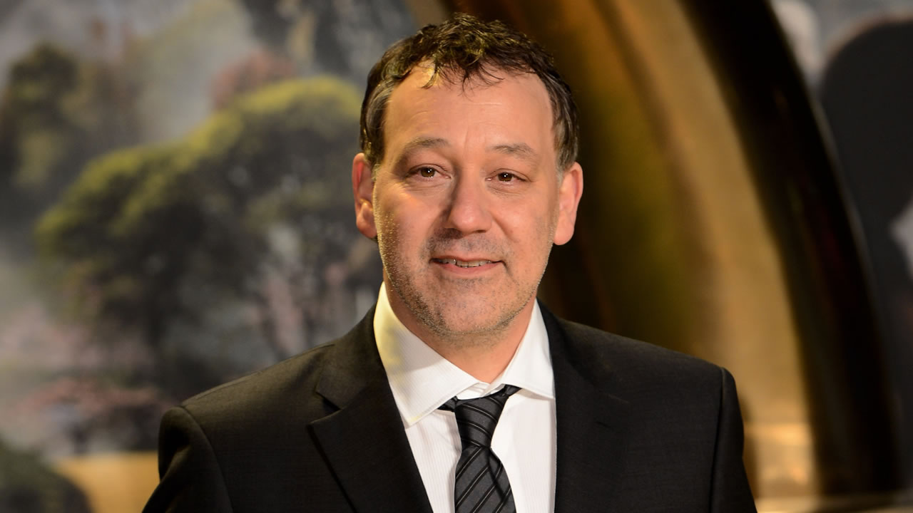 Sam Raimi diz que quer dirigir "Vingadores: Guerras Secretas"